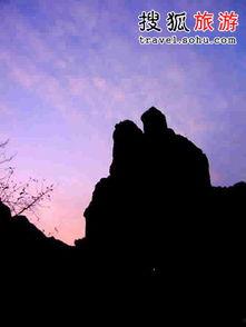 夜色帮在线观看,在线观看，揭秘黑暗势力背后的真相